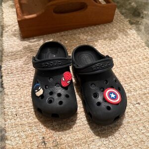 Crocs boys size 9c